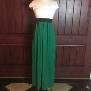 Off the shoulder small green and white Walg dress
